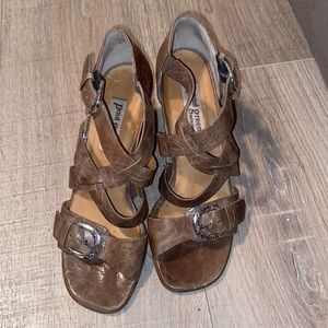 Paul Green Strappy Taupe Buckled Heels | 5.5